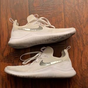 Nike Free, Womens 9.5